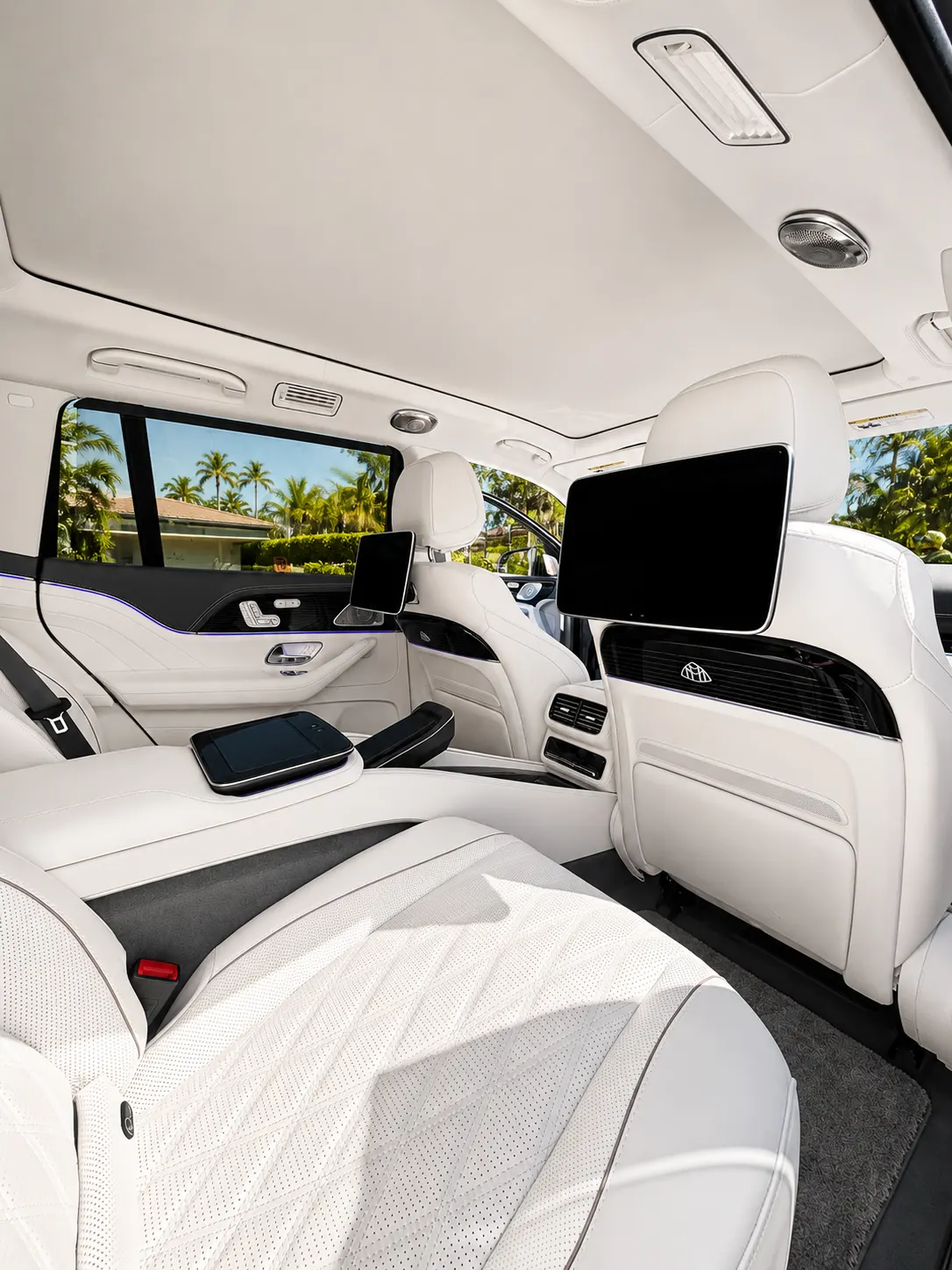 Maybach GLS600 Blue